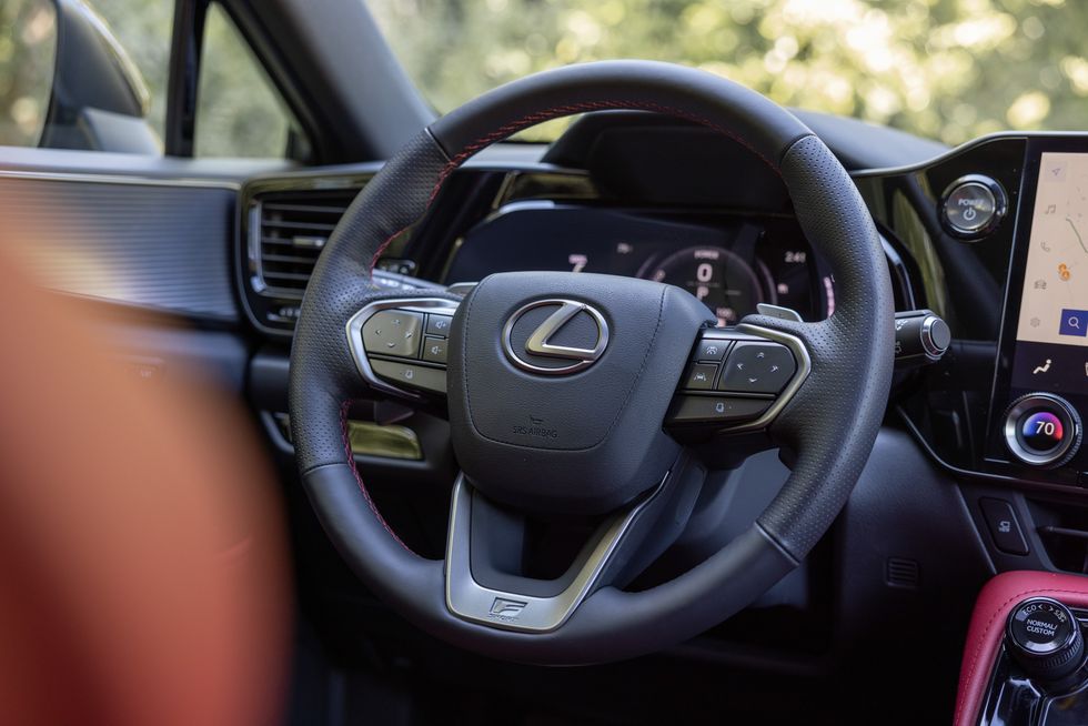 lexus nx 2022 interior