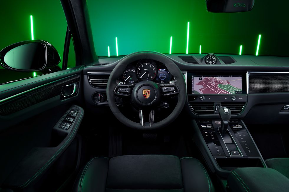 porsche macan gts interior