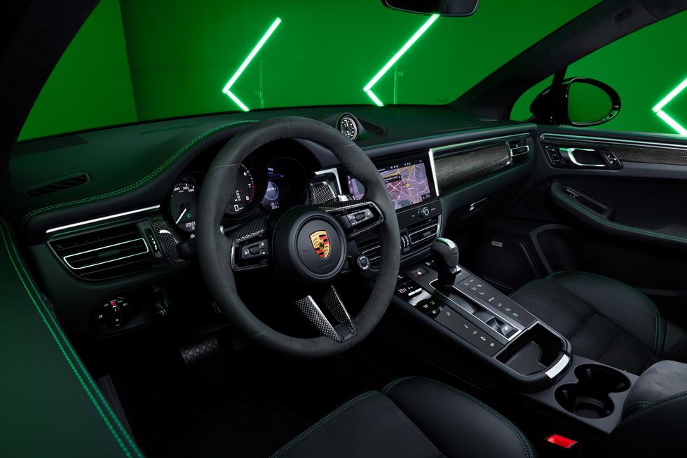 porsche macan gts interior