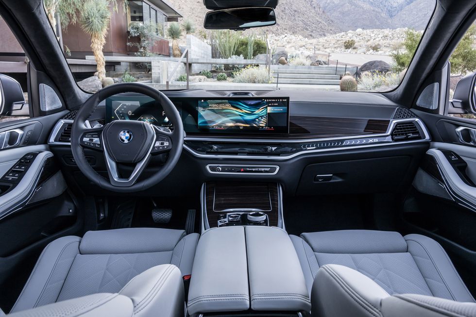 2022 bmw x5 interior