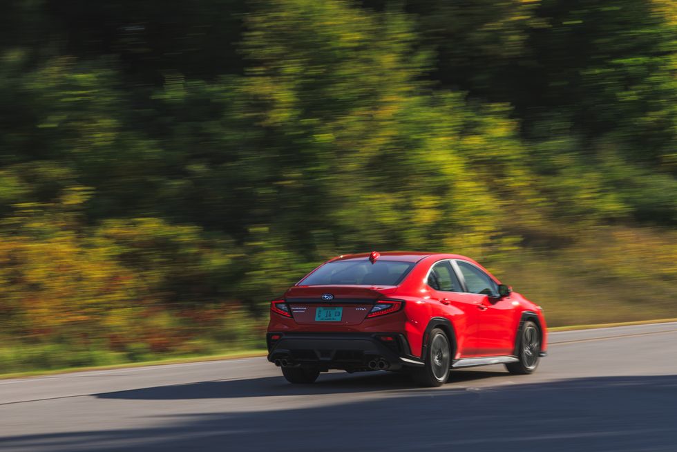 2022 subaru wrx interior