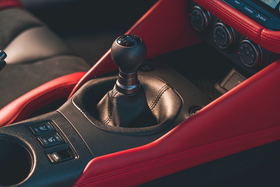 nissan z interior