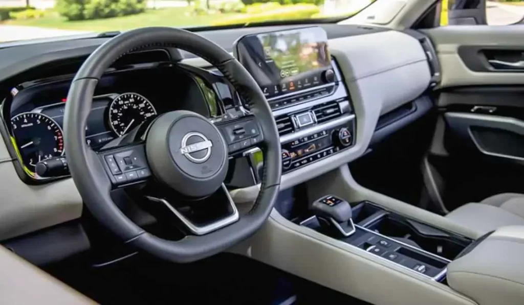 2022 nissan pathfinder interior