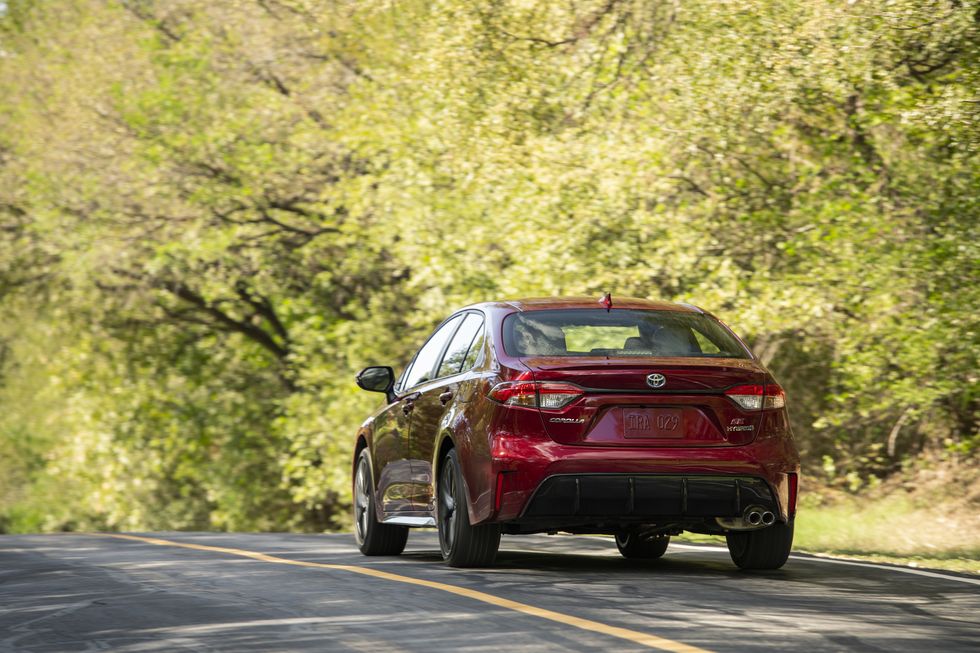 toyota corolla hybrid