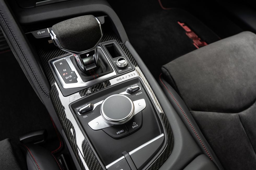 2023 Audi R8 GT interior