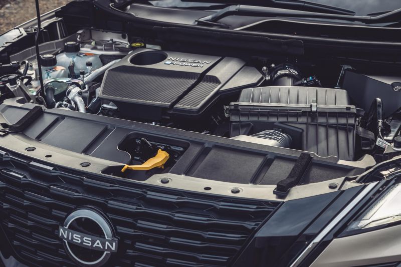 nissan x-trail engine