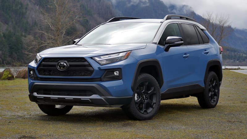 2022 toyota rav4 adventure