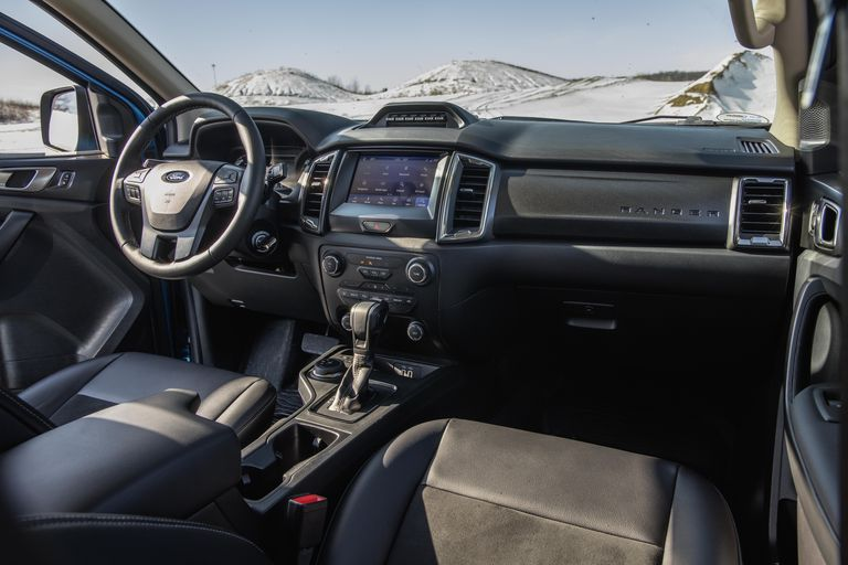 2022 ford ranger interior