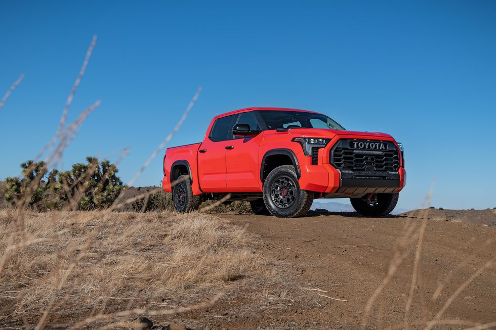 2022 toyota tundra hybrid