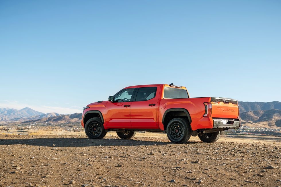 2022 toyota tundra hybrid