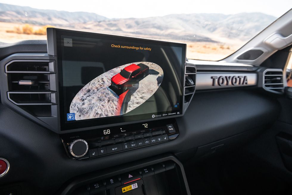 2022 toyota tundra interior