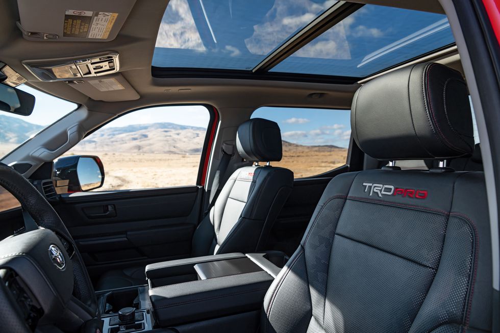 2022 toyota tundra interior