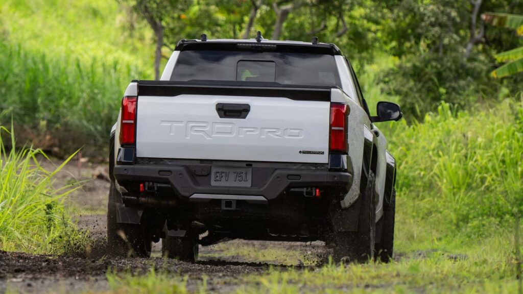 2024 toyota tacoma