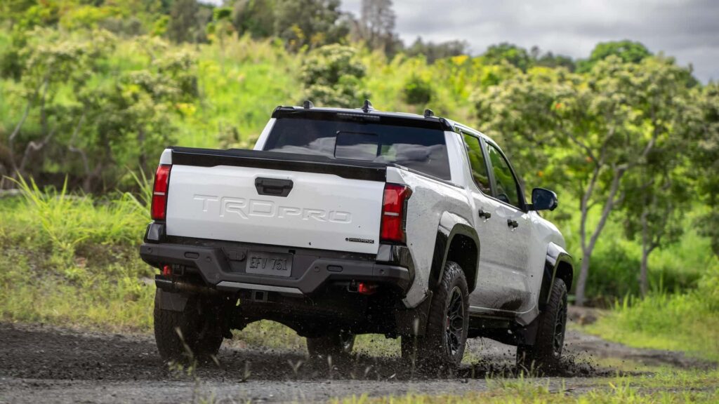 2024 toyota tacoma