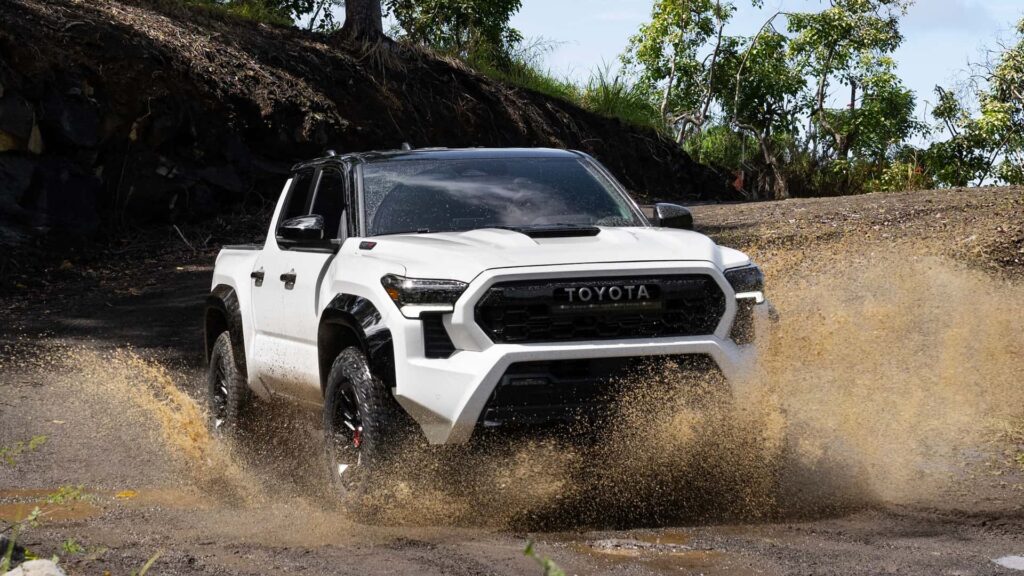 2024 toyota tacoma