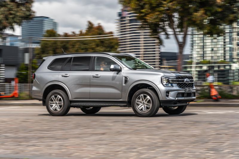 2023 ford everest