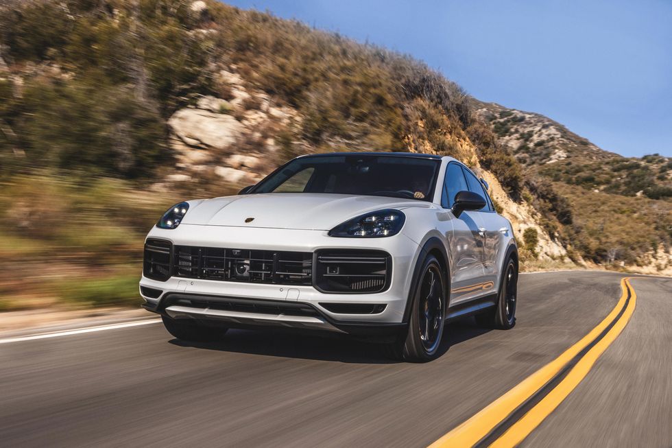 2023 porsche cayenne