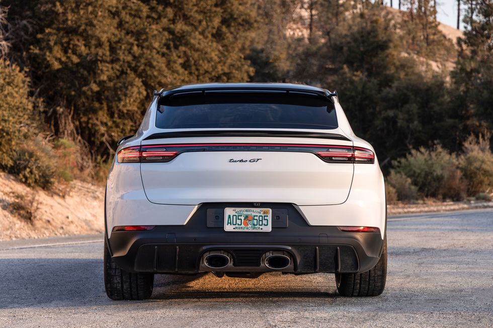 2023 porsche cayenne