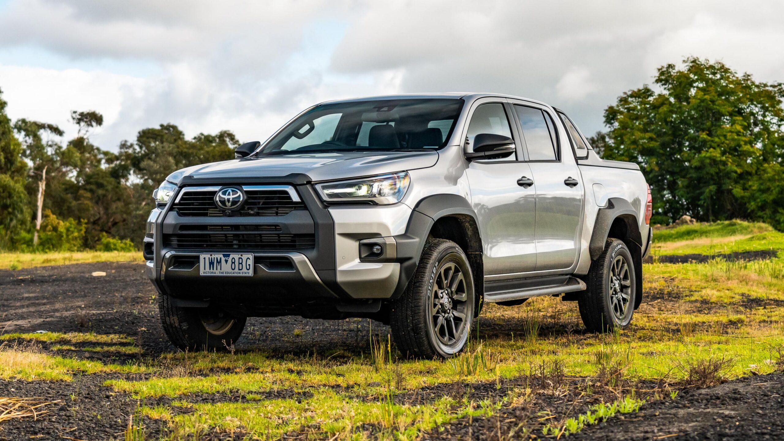 toyota hilux rogue