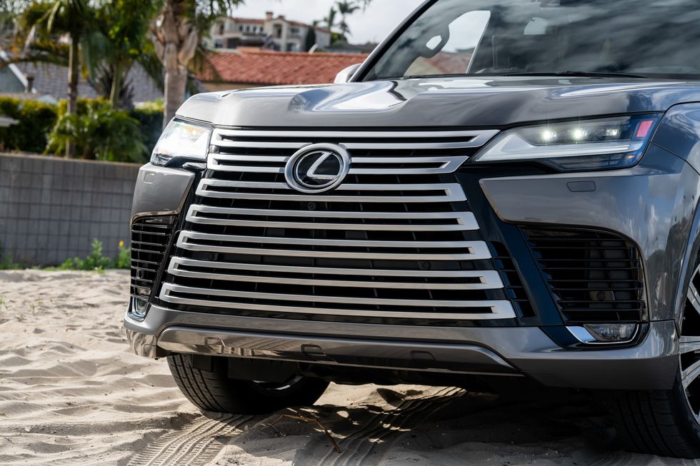 lexus lx