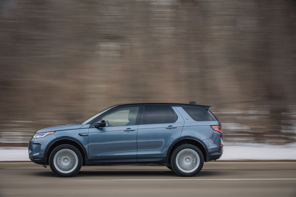 2022 land rover discovery