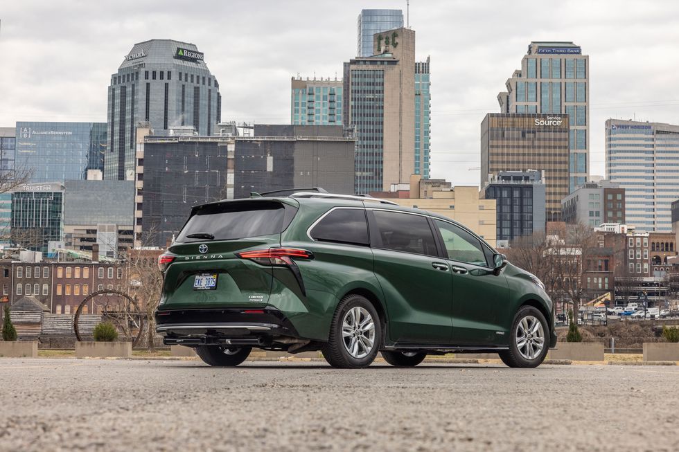 2023 toyota sienna