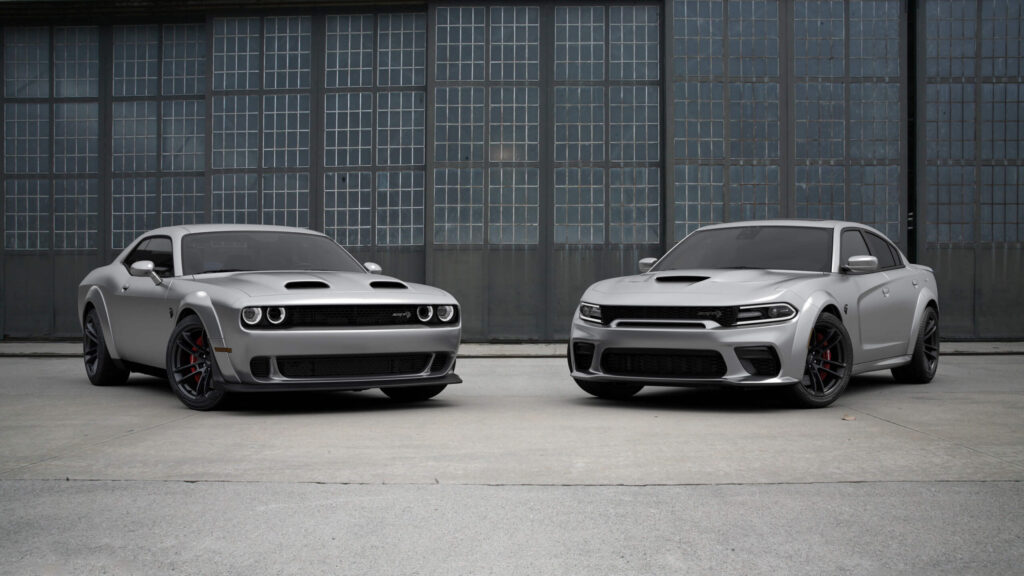 Dodge Charger & Challenger Hellcat Redeye Widebody