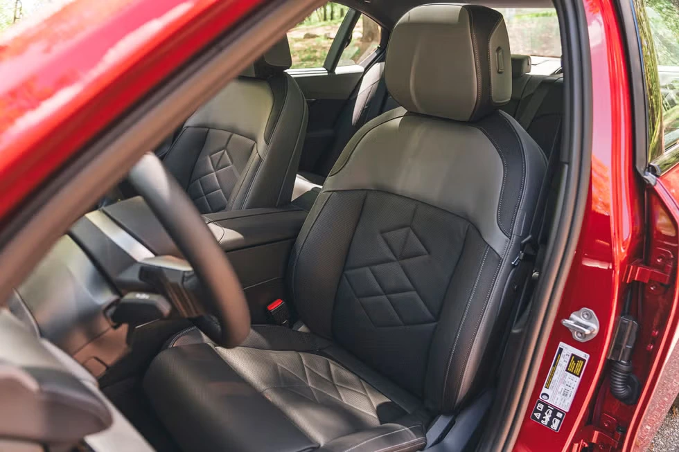 2025 BMW 5-Series interior